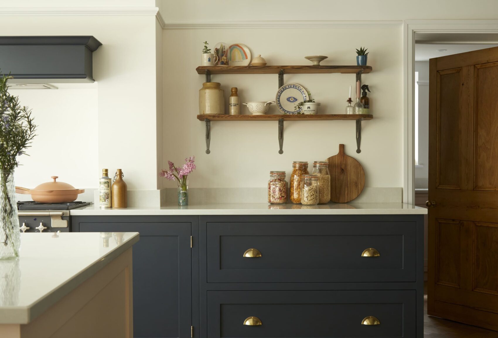 Where to Place Handles on Shaker Cabinets: A Useful Guide